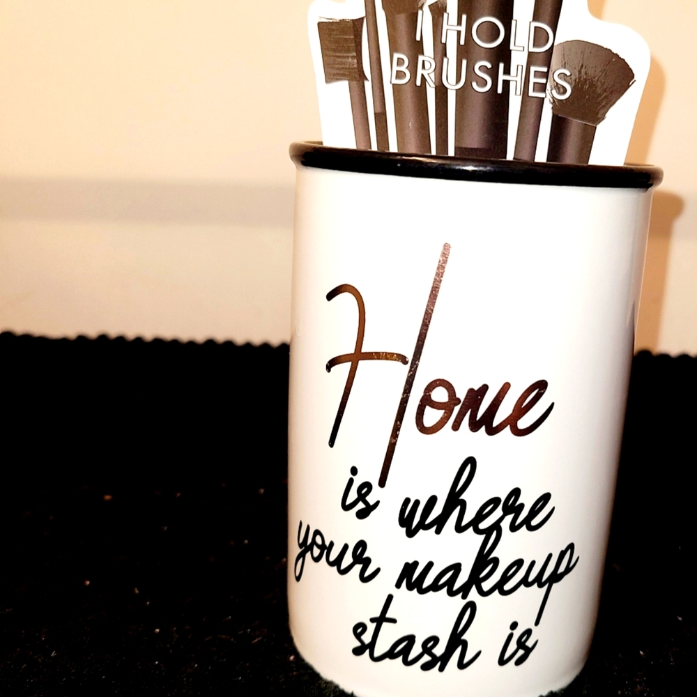 CosmeticBrush Cup Holder